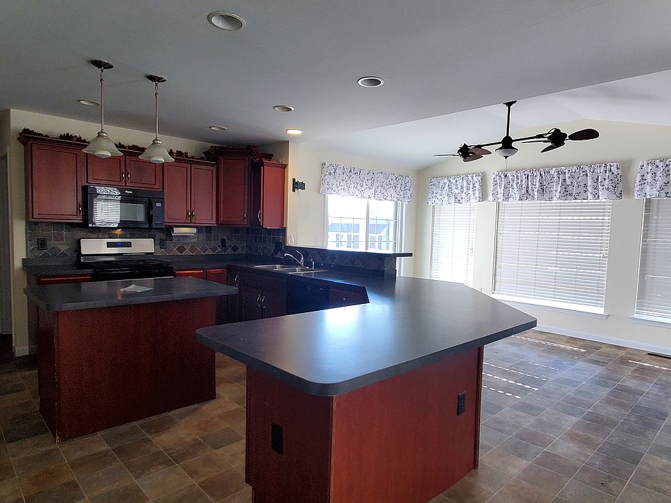 2nd image of 169 Byo Dr