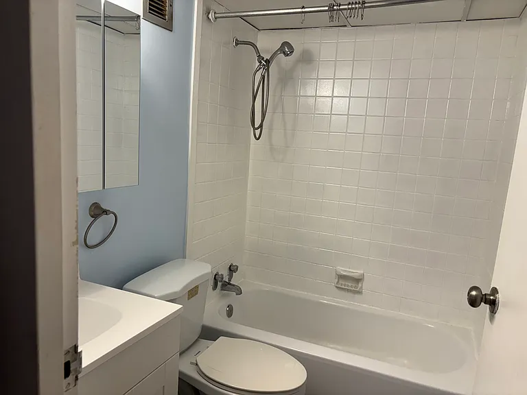 70 Southbridge St #503 — Photo 10