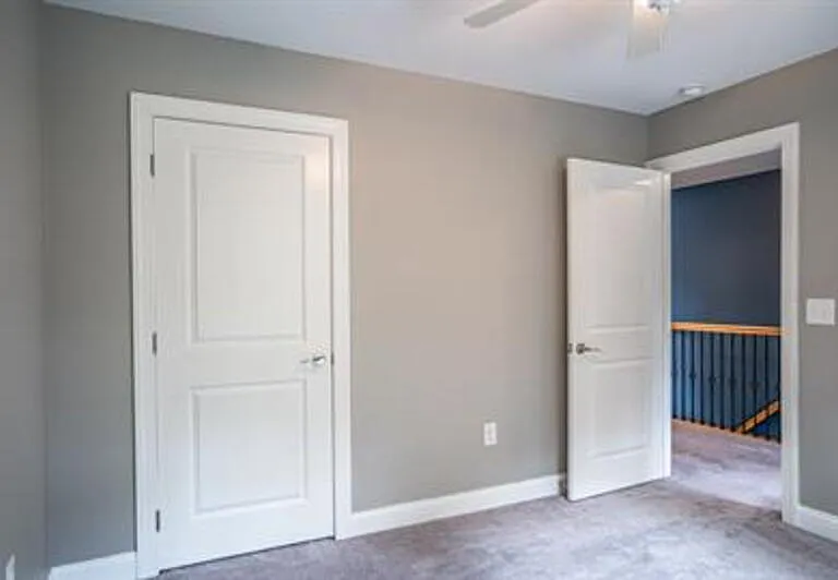 1808 E Indiana Ave — Photo 14