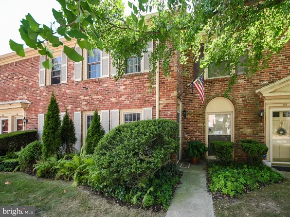 104 Culpepper Dr, Blue Bell, PA 19422