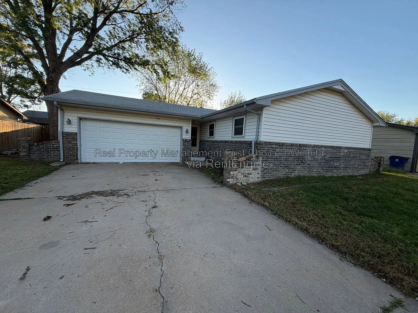 3 bed, 2.0 bath, 1596 sqft, $1,550 — Photo 1