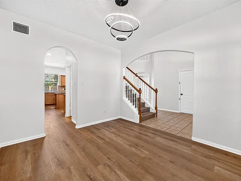 19246 Hopeview Ct — Photo 21