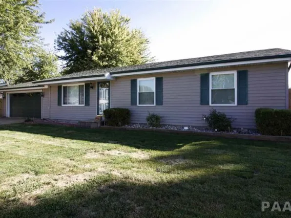 208 Saint Anthony Ct, South Pekin, IL 61564
