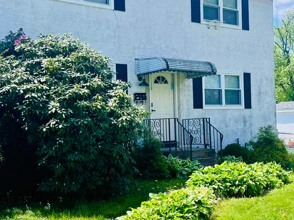 340 Maple St #A, Warminster, PA 18974