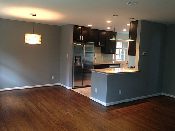 2nd image of 2406 Candlewood Dr