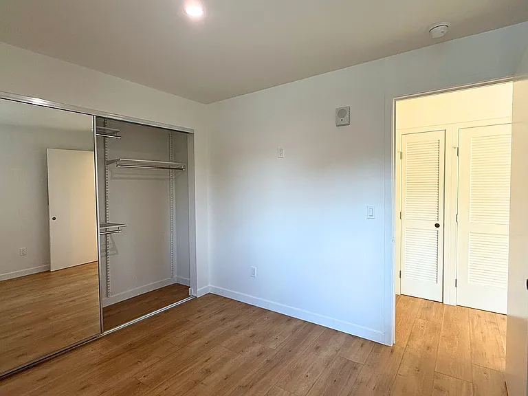 1422 Tamarind Ave — Photo 49