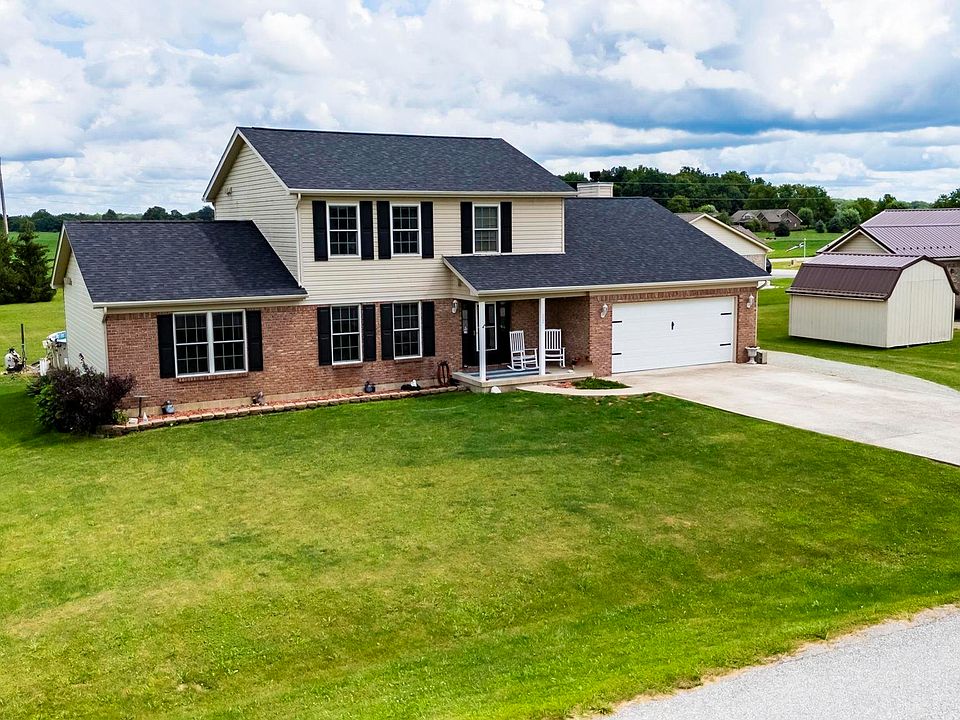 1st image of 2040 W Willow Ln