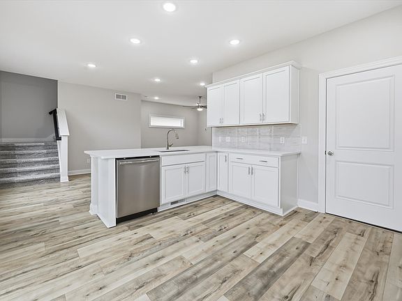 7th image of this home