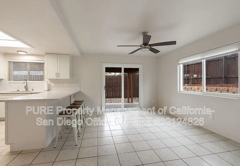 7105 Berry Park Ln — Photo 7