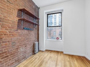 408 W 48th St APT 1FE, New York, NY 10036