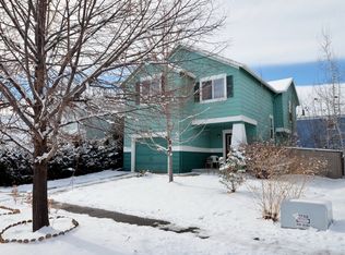 813 Arrowwood St, Longmont, CO 80503