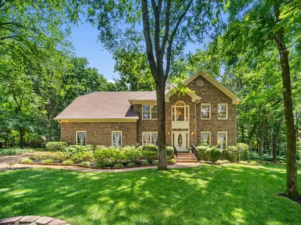 1710 Sutton Pl, Murfreesboro, TN 37129