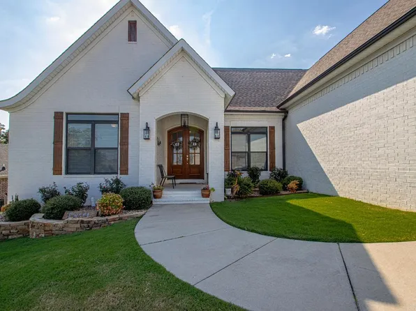 9949 Laurel Oak Dr, Sherwood, AR 72120