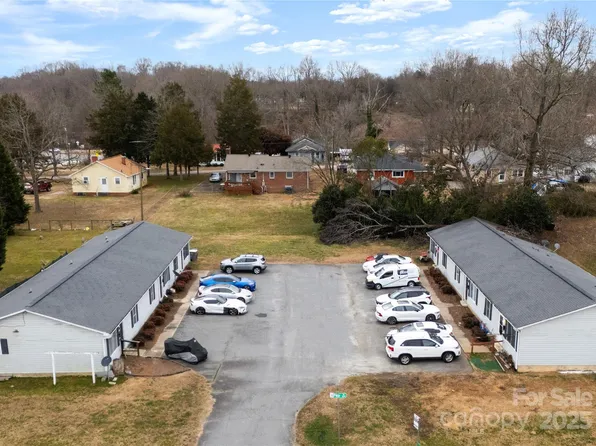 400-405 Needle Ct, Kannapolis, NC 28081