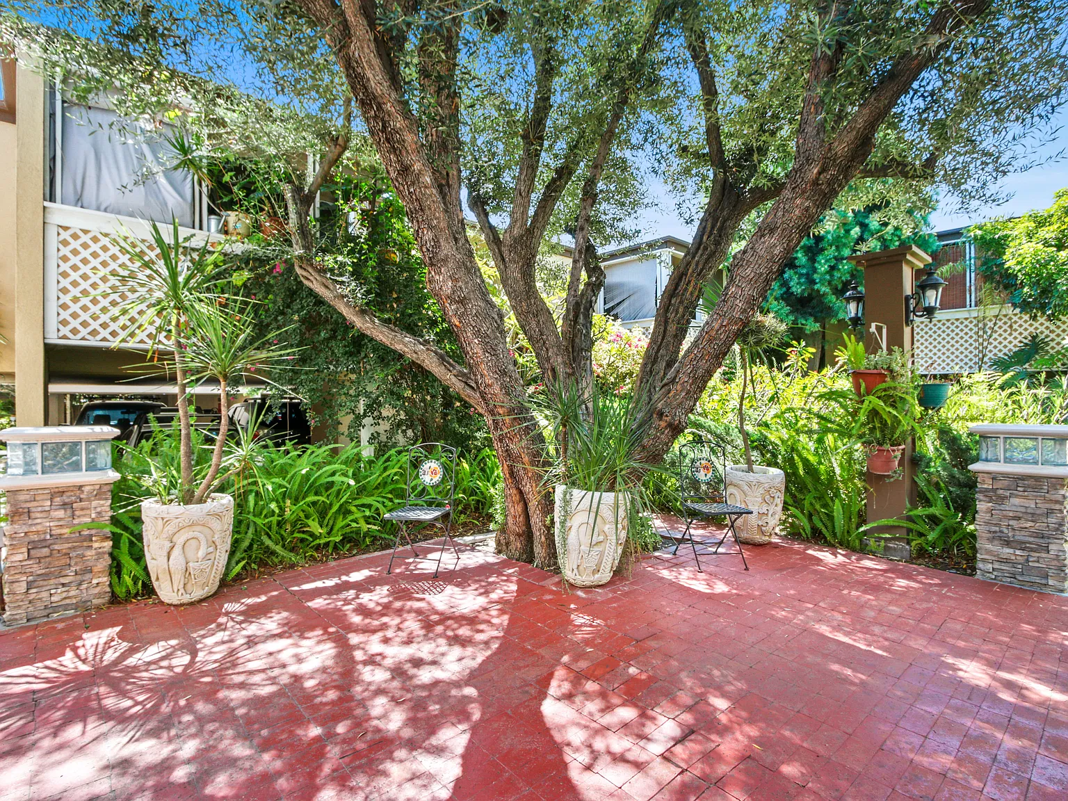 Parkwood Villas — Photo 3