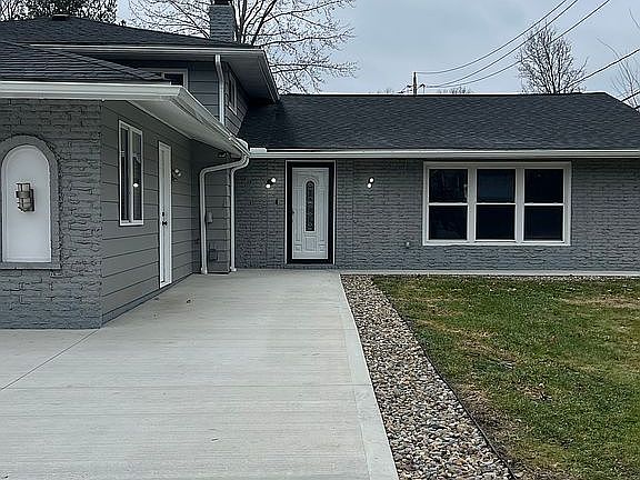 4th image of 3906 Dover Center Rd