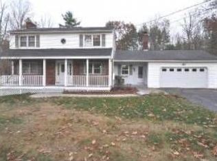 35 Worthley Hill Rd, Goffstown, NH 03045