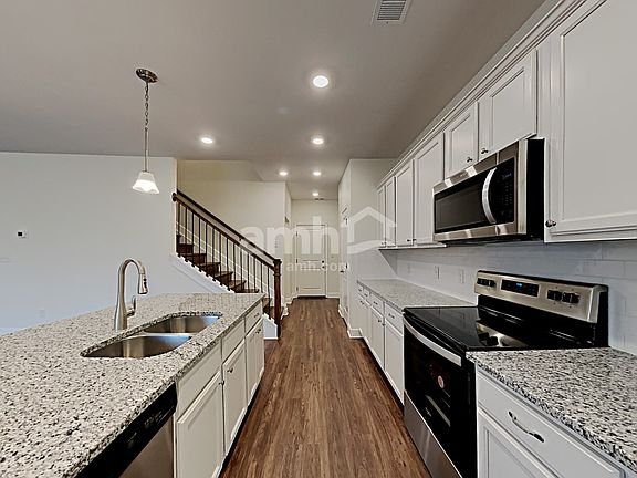 4th image of 4326 Spregan Way