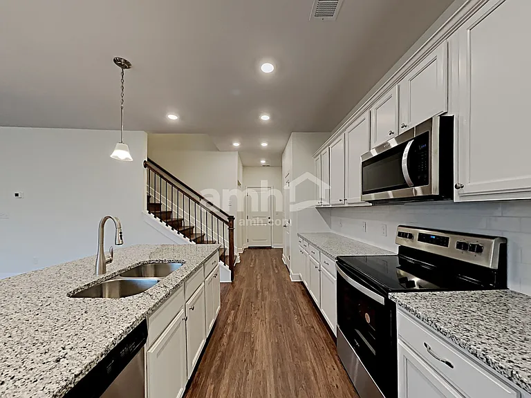 4326 Spregan Way — Photo 4