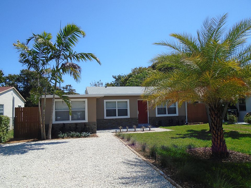 1st image of 1324 NW 7th Ave