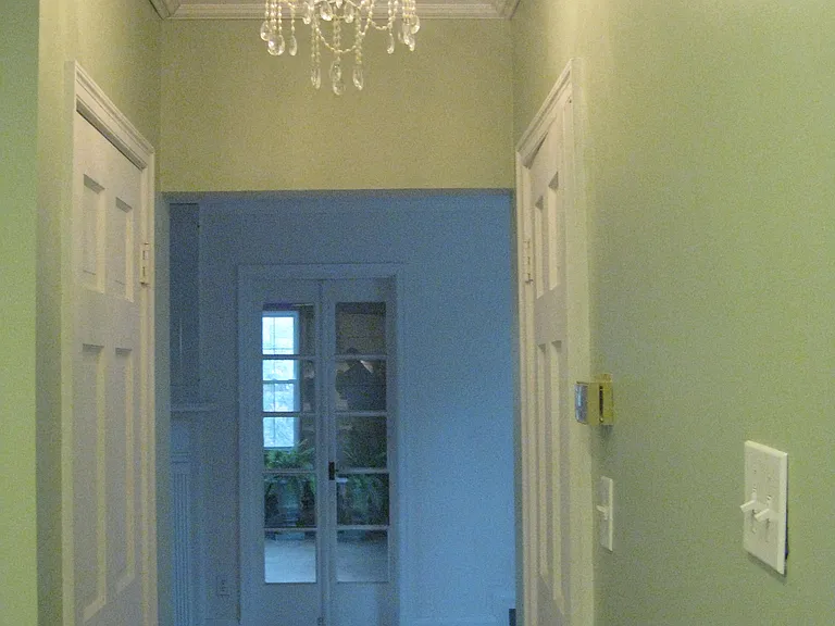 122 Woodlawn Ave — Photo 7
