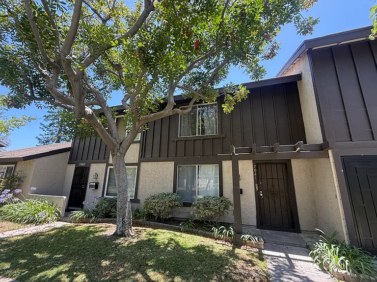 7061 Fulton Way — Photo 1