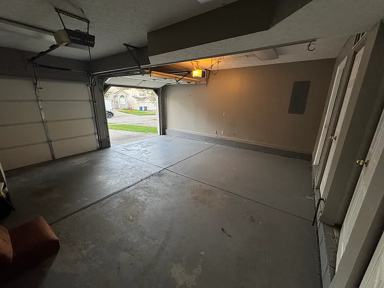 2300 Independence Ct — Photo 13