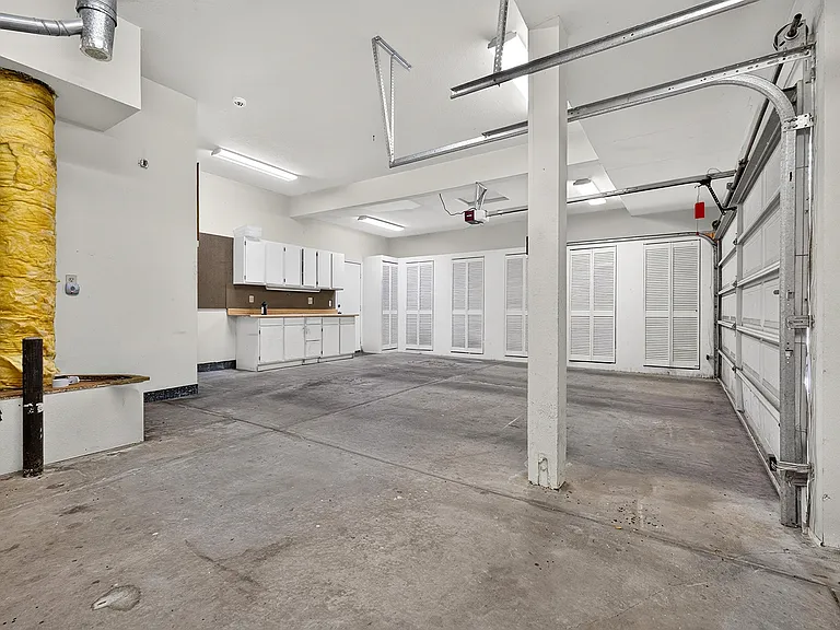 133 Madrid Way — Photo 46