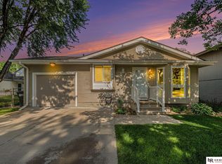 6015 N 105th St, Omaha, NE 68134