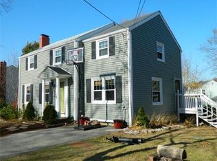 39 Abigail Adams Cir, Weymouth, MA 02191