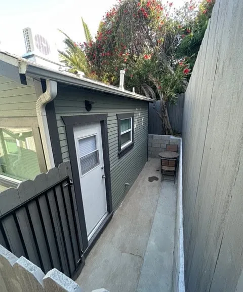 2127 Glendale Blvd — Photo 11