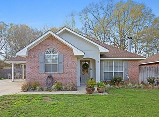 4145 Cypress St, Zachary, LA 70791