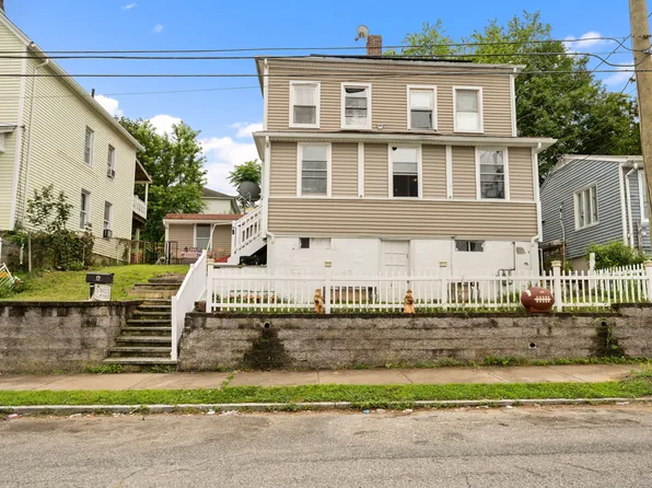 28 West High Street, New London, CT 06320