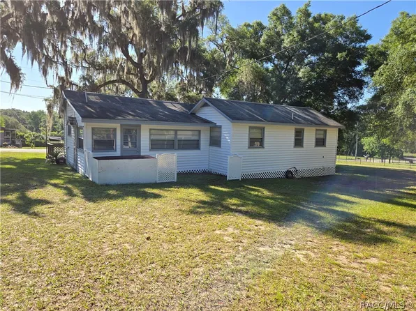 4460 E Harvard Dr, Hernando, FL 34442