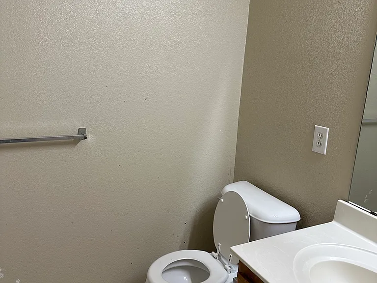 1411 Bankston Dr — Photo 13