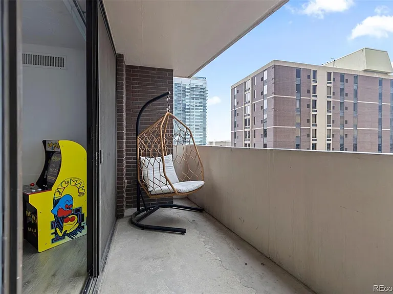 1020 15th St #29B — Photo 12