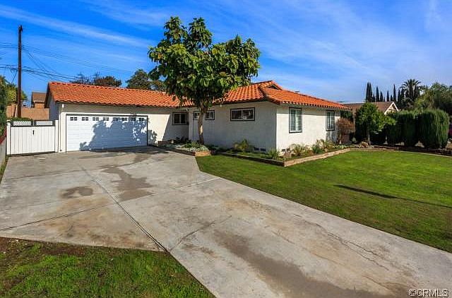 1st image of 14859 Fairvilla Dr