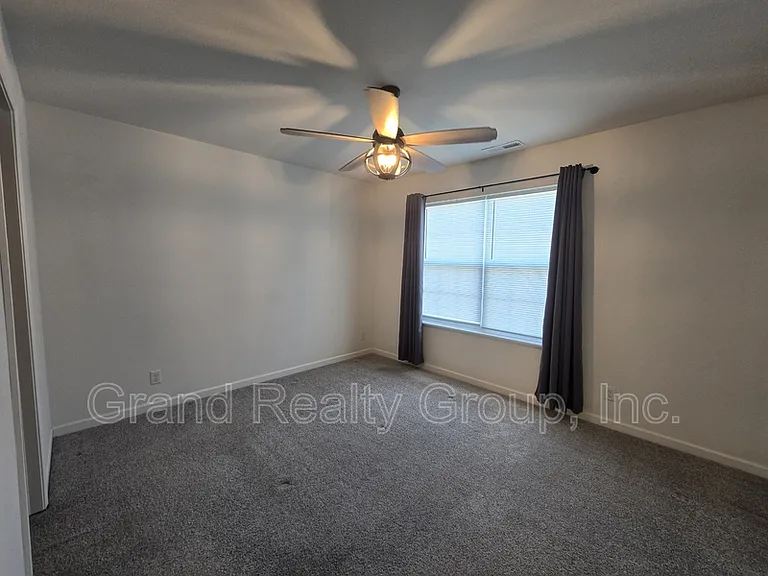 7106 Country Club Hills Dr #1 — Photo 7