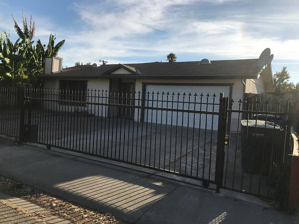 1st image of 7414 Balfour Way