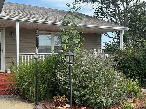 3rd image of 5335 Sumner Ct