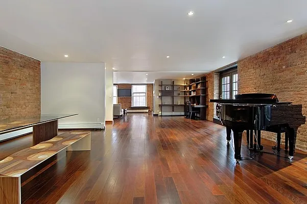 Rented by Corcoran | media 1