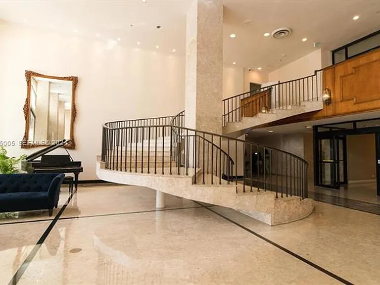 5601 Collins Ave #1206 — Photo 45
