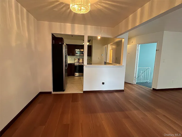 209-14 23rd Ave #3 — Photo 9
