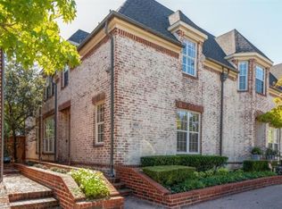 8212 Bridge St, North Richland Hills, TX 76180