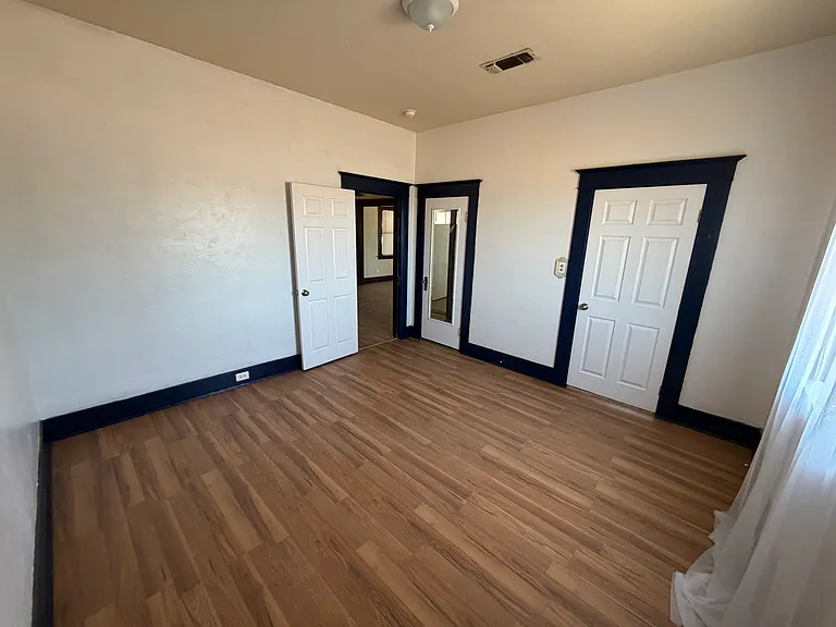 400 E Grangeville Blvd — Photo 20