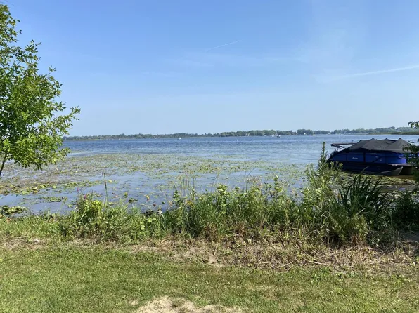 26145 West Loomis ROAD, Waterford, WI 53185