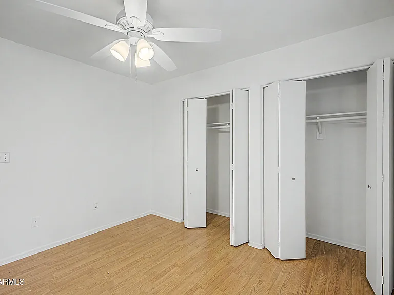 1830 N Center Ave — Photo 10