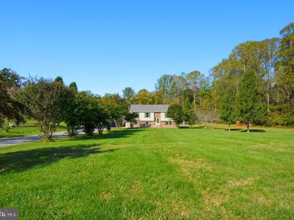 17 Rose Hill Farm Dr, Stafford, VA 22556
