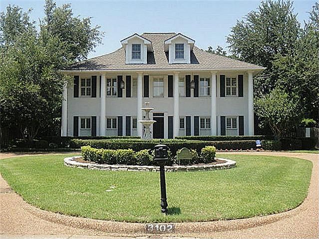1st image of 3102 Scarborough Ln W