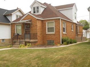 3316 S 19th St, Milwaukee, WI 53215